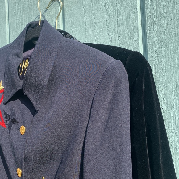 Silk navy star embroidered crop jacket - Picture 16 of 16